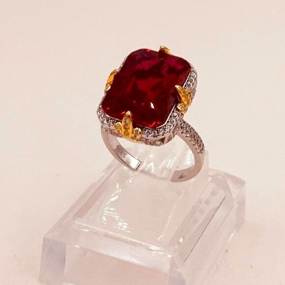 Ring, new, no tags, lab created emerald cut ruby solid 925 silver real gold - Picture 3 of 17